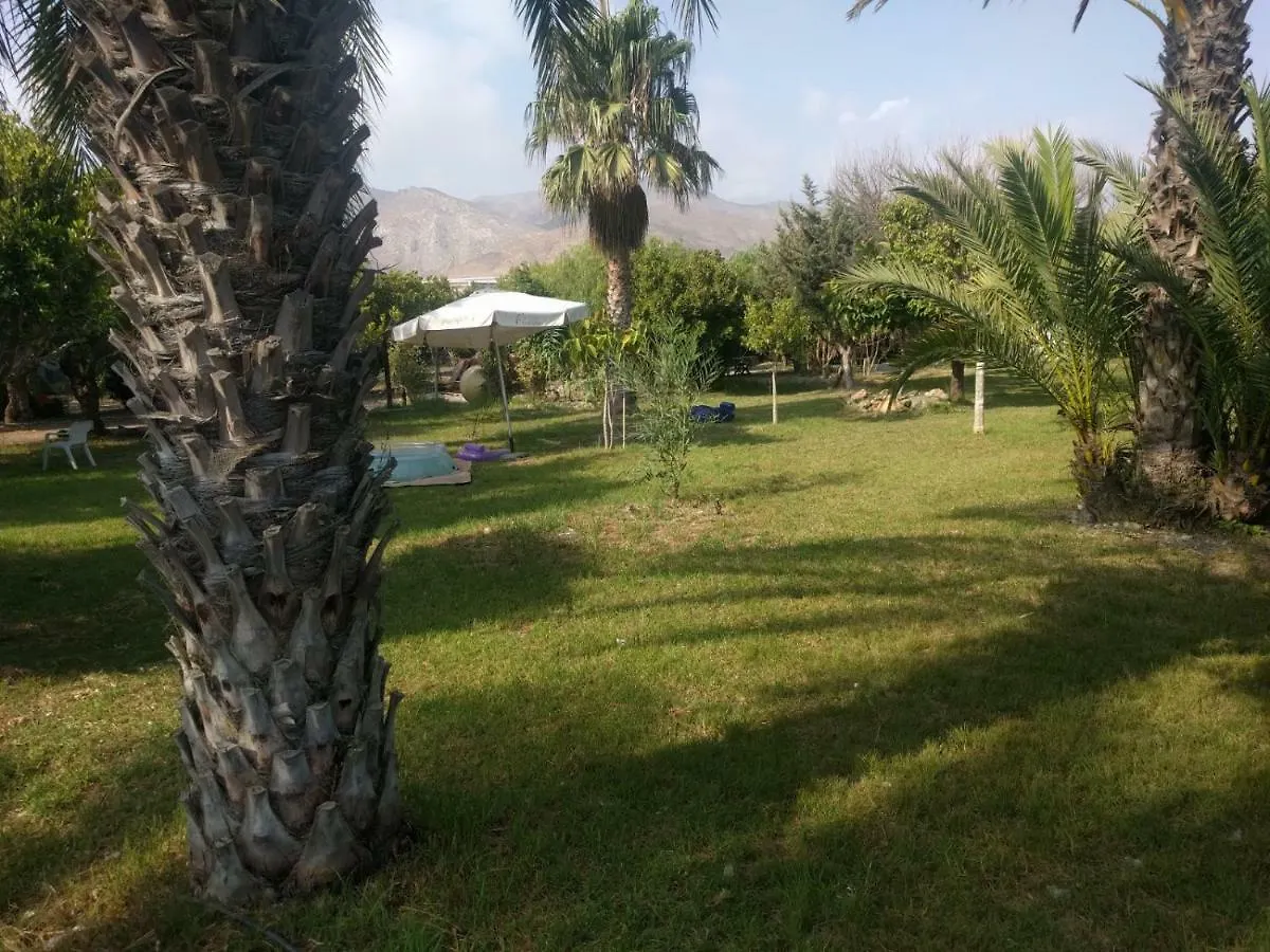 Country house Cabanas Junto Al Mar Guest House Adra